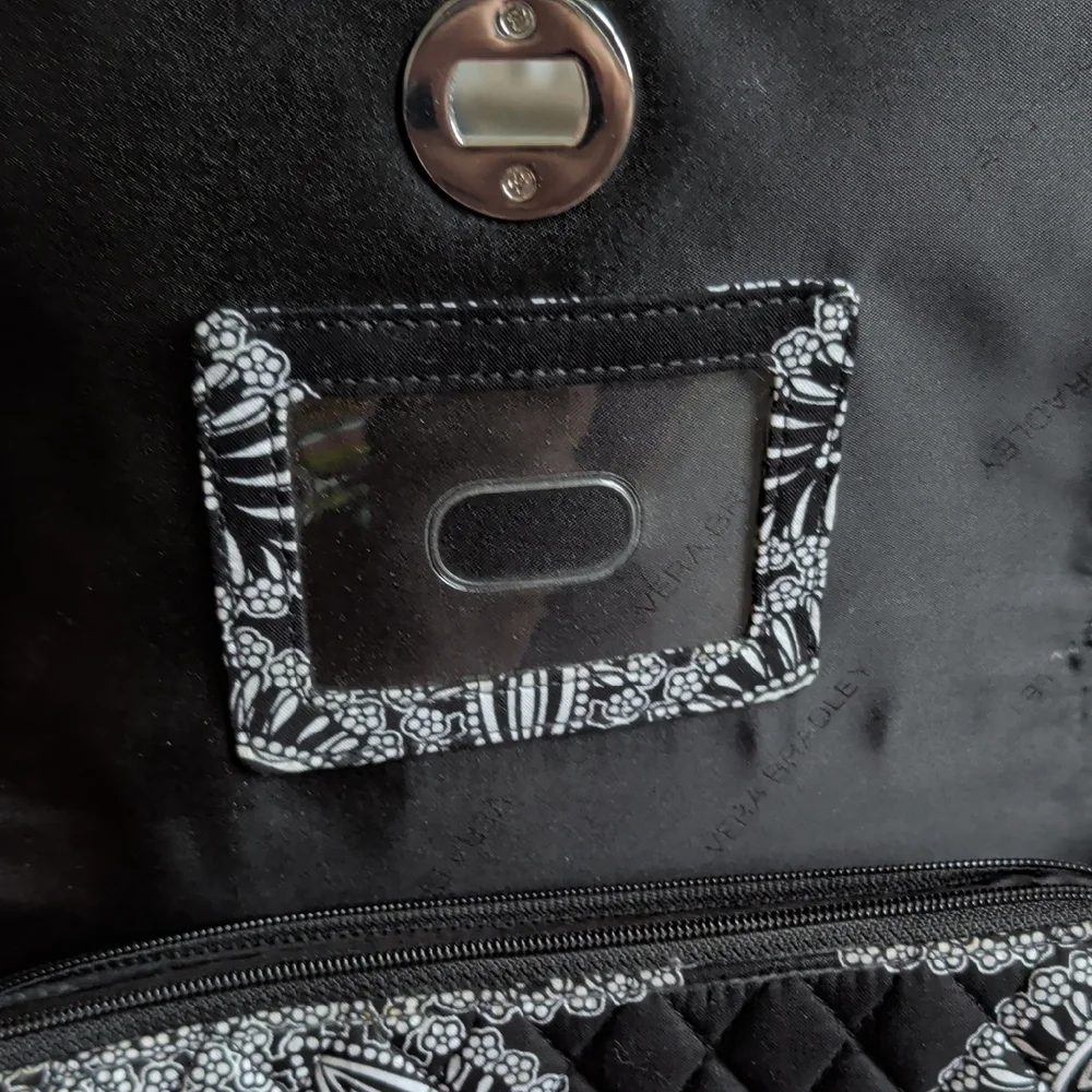 Vera Bradley Black & White Quilted Floral Turnlock Crossbody - Picture 4 of 5